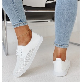 Zapatillas clásicas de cuero blancas de Radwa blanco 3