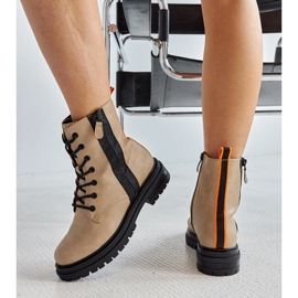 Botas Musnah aislantes beige 5
