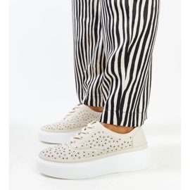 Deportivas piel beige 2
