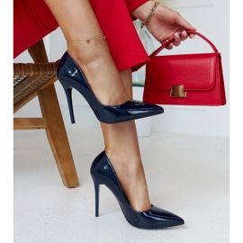 Stilettos de charol azul marino con aplicación de piel Jadoin 2