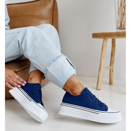 Zapatillas Bahira azul marino con suela gruesa. 1 Zapatillas Bahira azul marino con suela gruesa. 1