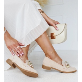 Mocasines beige claro con adornos Dahera 2