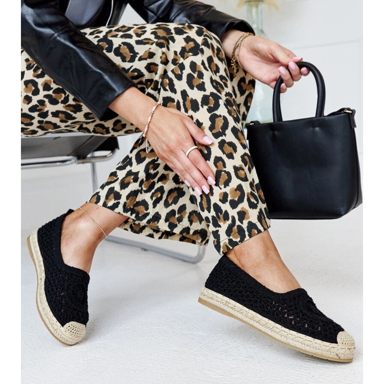 Alpargatas Seila bordadas negras negro 1