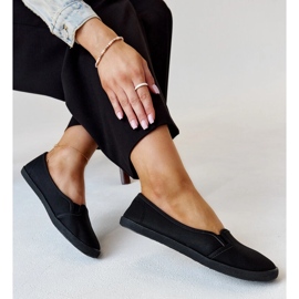 Zapatillas slip-on negras de piel ecológica Wordana negro 1