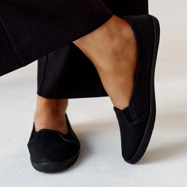 Zapatillas slip-on negras de piel ecológica Wordana negro 2