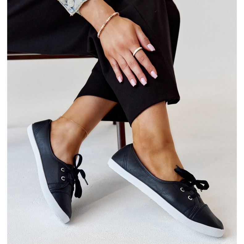 Zapatillas slip-on azul marino de piel ecológica Knudsen 1