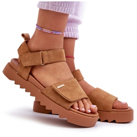Sandalias Mujer Ante Plataforma Big Star NN274705 Marrón 17