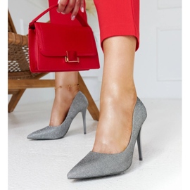 Tacones altos plateados brillantes con aplicación de piel de Cortes plata 3