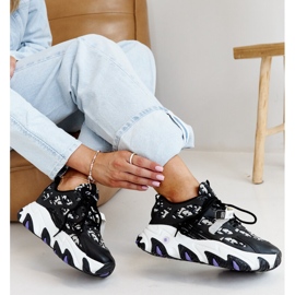 Zapatillas negras con suela gruesa Melsen. negro 1