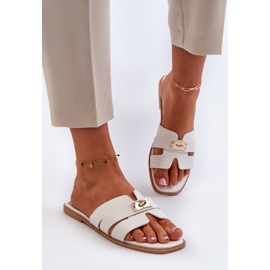 Chanclas Planas De Mujer Con Adorno Blanco Kavinia 6
