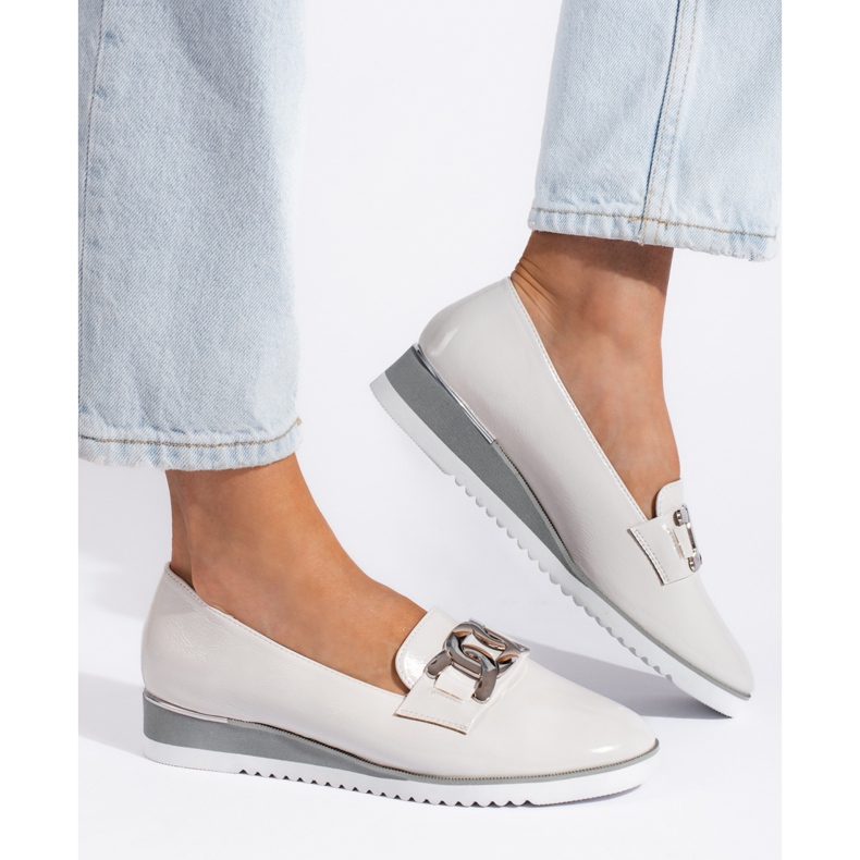 Goodin Señores de las mujeres blancas en la plataforma. blanco 1