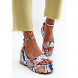 Sandalias Estampadas Con Plataforma Y Cuña Multicolor Wiandia 6