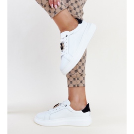 Zapatillas Vinceza de piel blanca. blanco 3