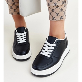 Zapatillas negras con plataforma Cvita. negro 3