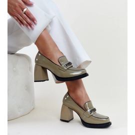 Zapatos de charol verde con tacón alto Vinceza 2