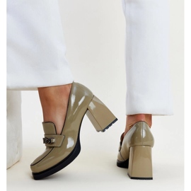 Zapatos de charol verde con tacón alto Vinceza 4