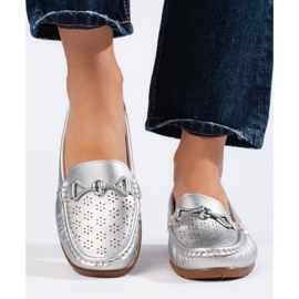 Mocasines de mujer plateados. plata 3