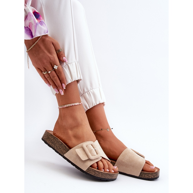 Chanclas de Mujer Con Hebilla Ante Ecológico Beige Laeltia 1