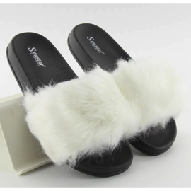 Pantuflas con pelo dd69p blanco 1