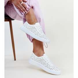 Zapatillas Manoek blancas caladas blanco 2
