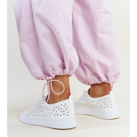 Zapatillas Manoek blancas caladas blanco 4