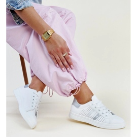 Zapatillas blancas y plateadas de ecopiel de Berdine blanco 1