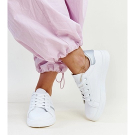 Zapatillas blancas y plateadas de ecopiel de Berdine blanco 2