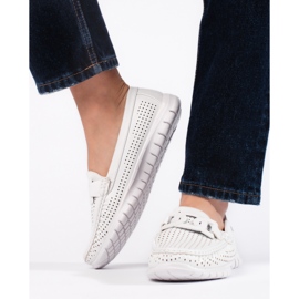 Goodin Mocasines de mujer calados blancos 4