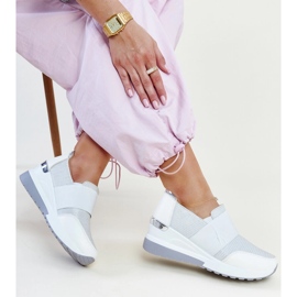 Zapatillas cuña Kallay blancas blanco 1