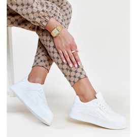 Zapatillas blancas con suela Intis más gruesa. blanco 1