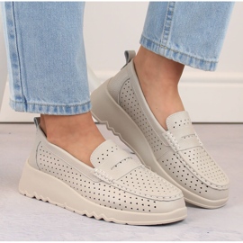 Zapatos cómodos mujer piel calada beige S.Barski LR509 7