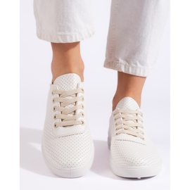 Deportivas mujer caladas blancas y beige blanco 2