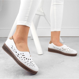 Zapato slip-on mujer piel calado blanco Artiker 54C1438 2