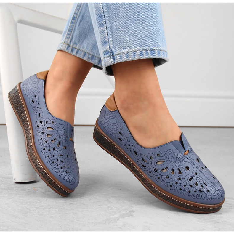 Zapato slip-on mujer piel calado azul Artiker 54C1440 1