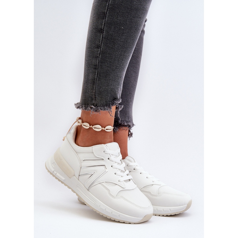 Zapatillas Deportivas de Mujer Confeccionadas en Piel Ecológica Vinelli Blancas blanco 2 Zapatillas Deportivas de Mujer Confeccionadas en Piel Ecológica Vinelli Blancas blanco 2