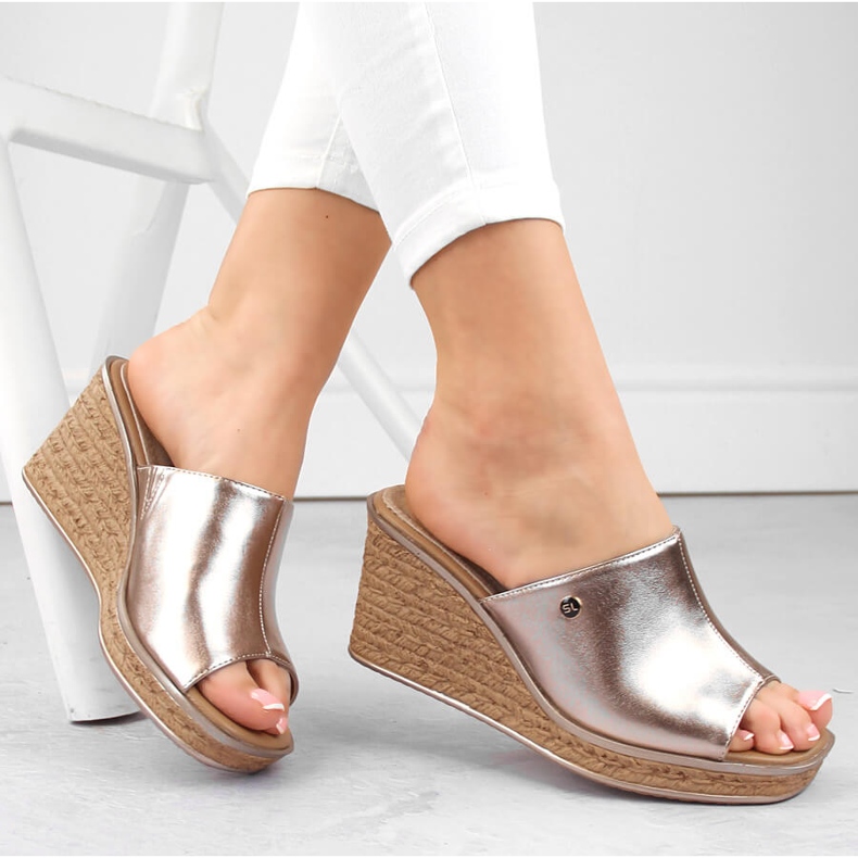 Sandalias cuña mujer dorada Sergio Leone KL213 dorado 1