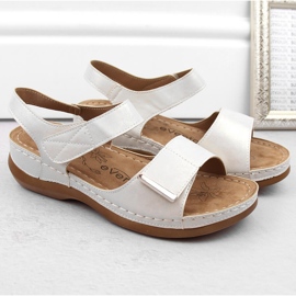 Sandalias mujer cómodas velcro plateadas eVento 0146 plata 4