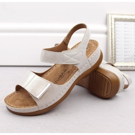 Sandalias mujer cómodas velcro plateadas eVento 0146 plata 6