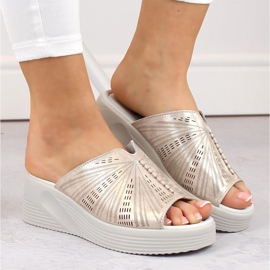 Sandalias cuña mujer piel doradas cómodas S.Barski LR275 dorado 3
