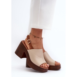 Vinceza Sandalias de mujer beige confeccionadas en piel ecológica con tacones enormes y plataforma Beige Meeyah 3