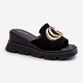 Vinceza Chanclas de Mujer Confeccionadas en Ante Ecológico con Cuña y Plataforma con Adorno Dorado, Iaria Negra negro 1