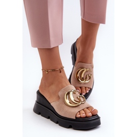 Vinceza Chanclas de Mujer Confeccionadas en Ante Ecológico con Cuña y Plataforma con Adorno Dorado, Beige Iaria 4