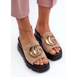 Vinceza Chanclas de Mujer Confeccionadas en Ante Ecológico con Cuña y Plataforma con Adorno Dorado, Beige Iaria 6