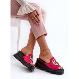 Vinceza Chanclas de Mujer Confeccionadas en Ante Ecológico con Cuña y Plataforma con Adorno Dorado Fucsia Iaria rosado 7
