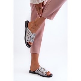 Chanclas Planas de Mujer Brillantes con Decoración Plata Ebirena 7