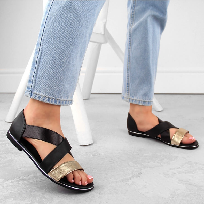 Sandalias mujer slip-on negro Jezzi 3882 2