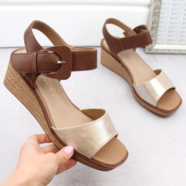 Sandalias cuña mujer con hebilla dorada Sergio Leone SK302 dorado 1