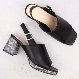Sandalias de mujer con tacón decorativo, negro Sergio Leone SK572 5