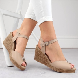 Sandalias cuña mujer piel beige Filippo DS6026 1