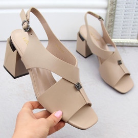 Sandalias de mujer beige con tacón decorativo, Vinceza 62111 4